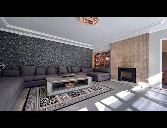 5 BEDROOM HOUSE TO LET IN BIG BAY